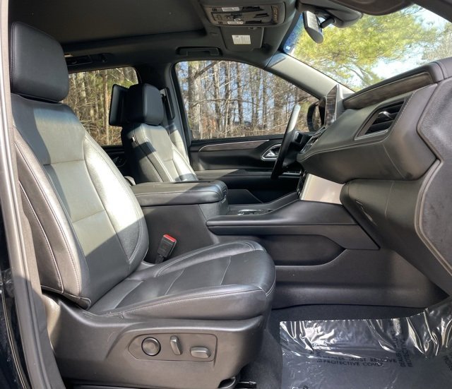 Used 2021 Chevrolet Tahoe Z71 w/ Luxury Package image 24