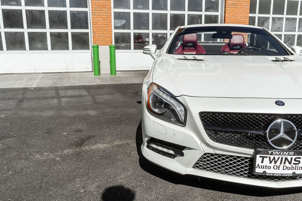 Used 2015 Mercedes-Benz SL 400 image 31