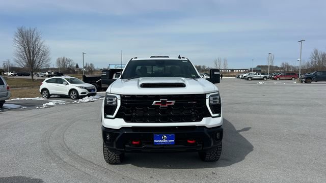 New 2026 Chevrolet Silverado 2500 ZR2 image 8