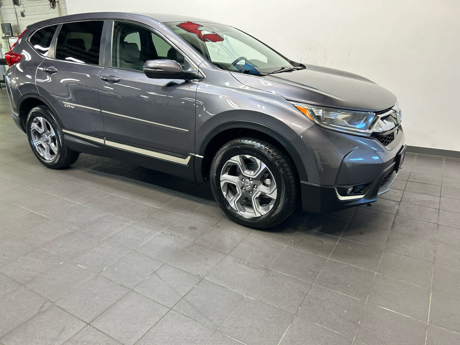 Used 2019 Honda CR-V EX-L image 2