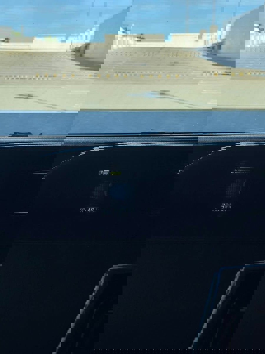 Used 2021 Toyota Prius LE AWD/4WD image 25