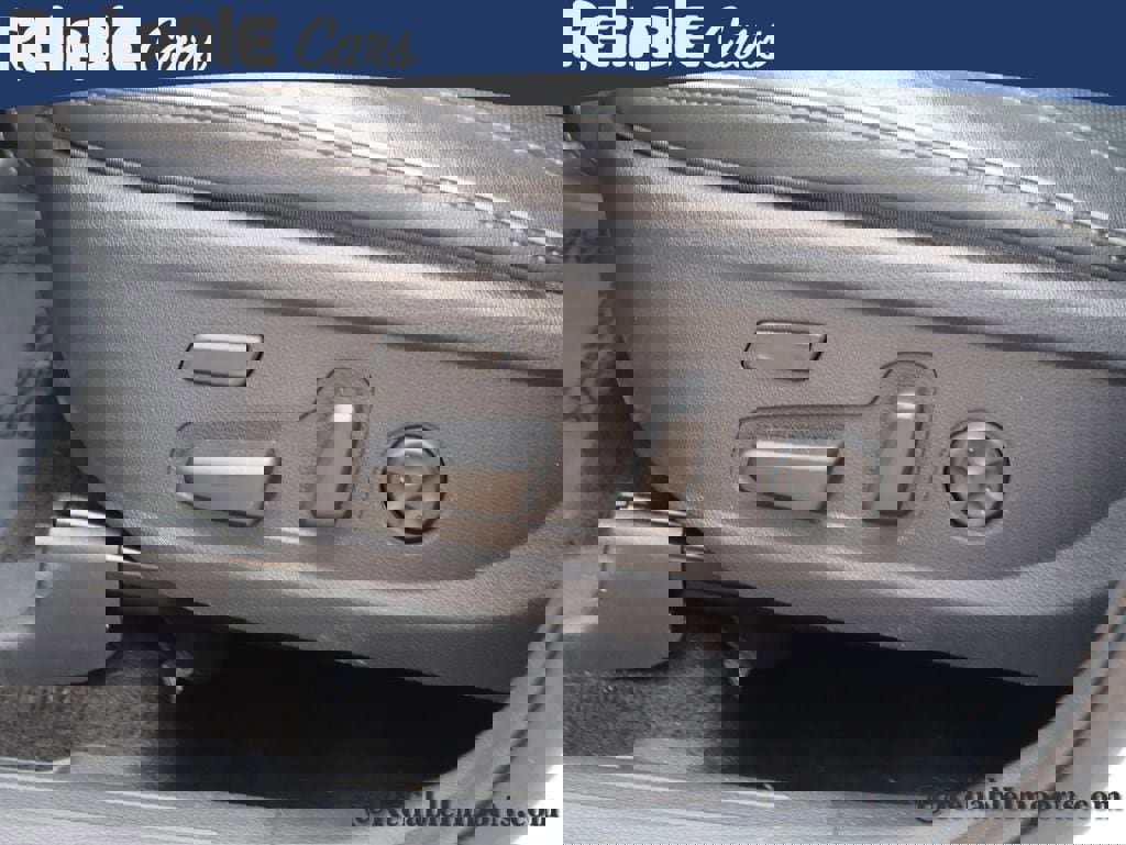 Used 2021 Hyundai Santa Fe Limited image 25