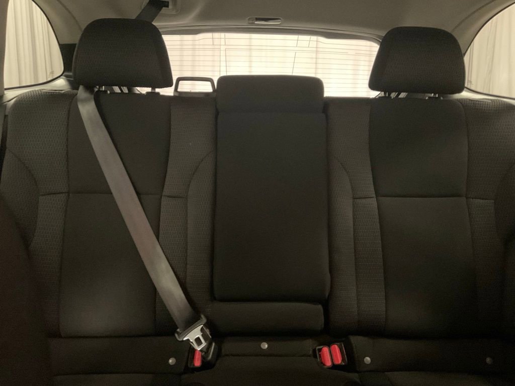 Used 2021 Subaru Outback Premium image 33