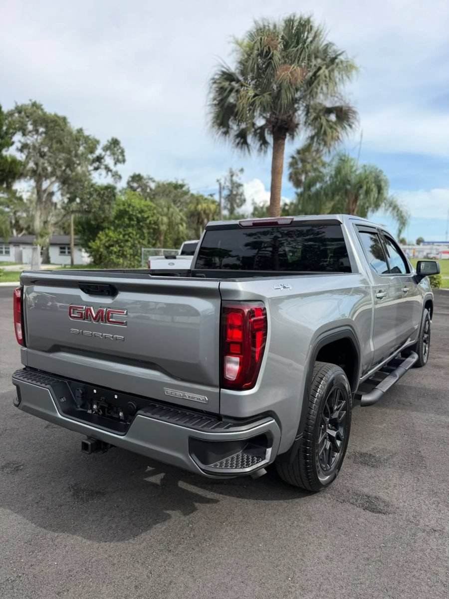 Used 2023 GMC Sierra 1500 Elevation AWD/4WD image 4