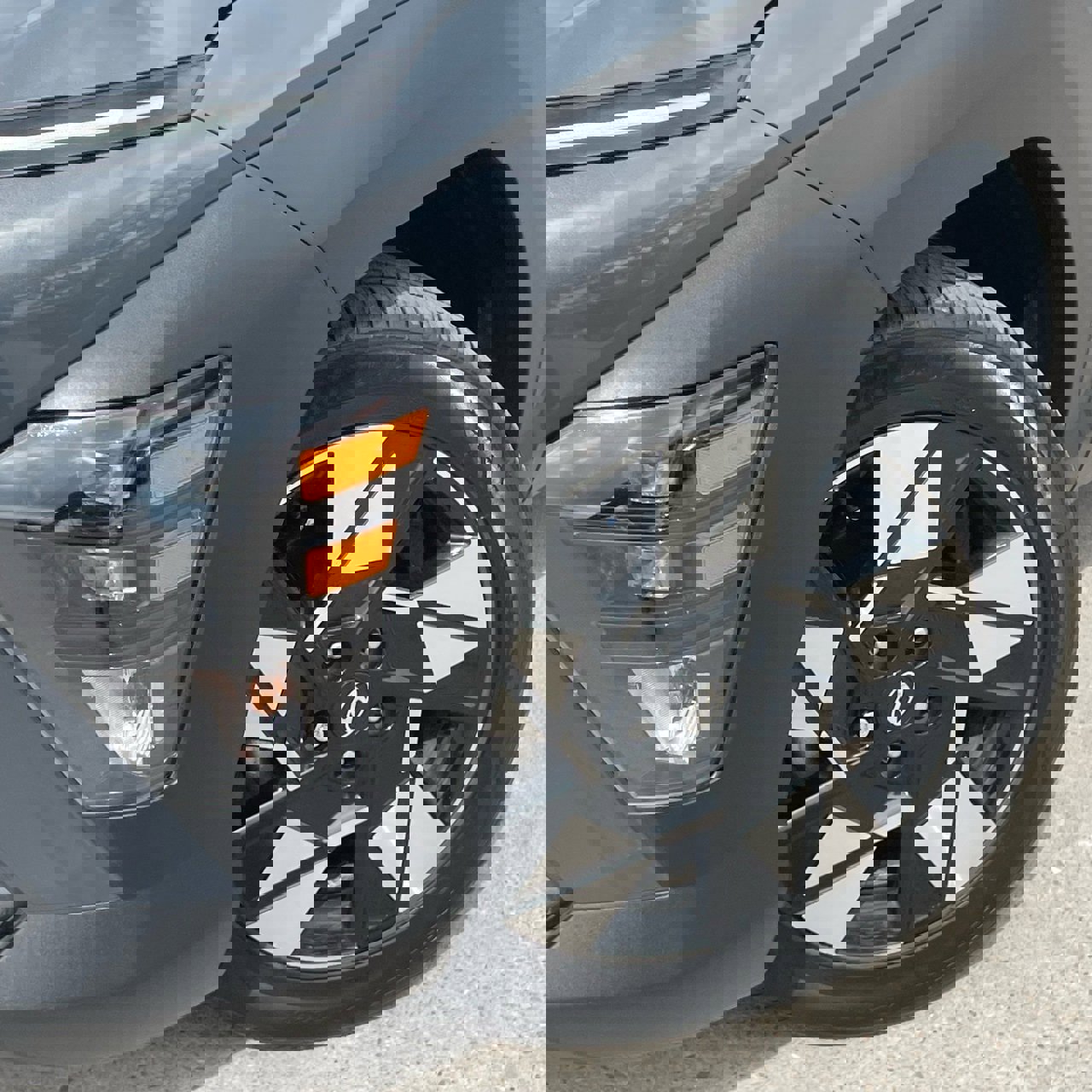 Used 2024 Hyundai Kona SEL image 8