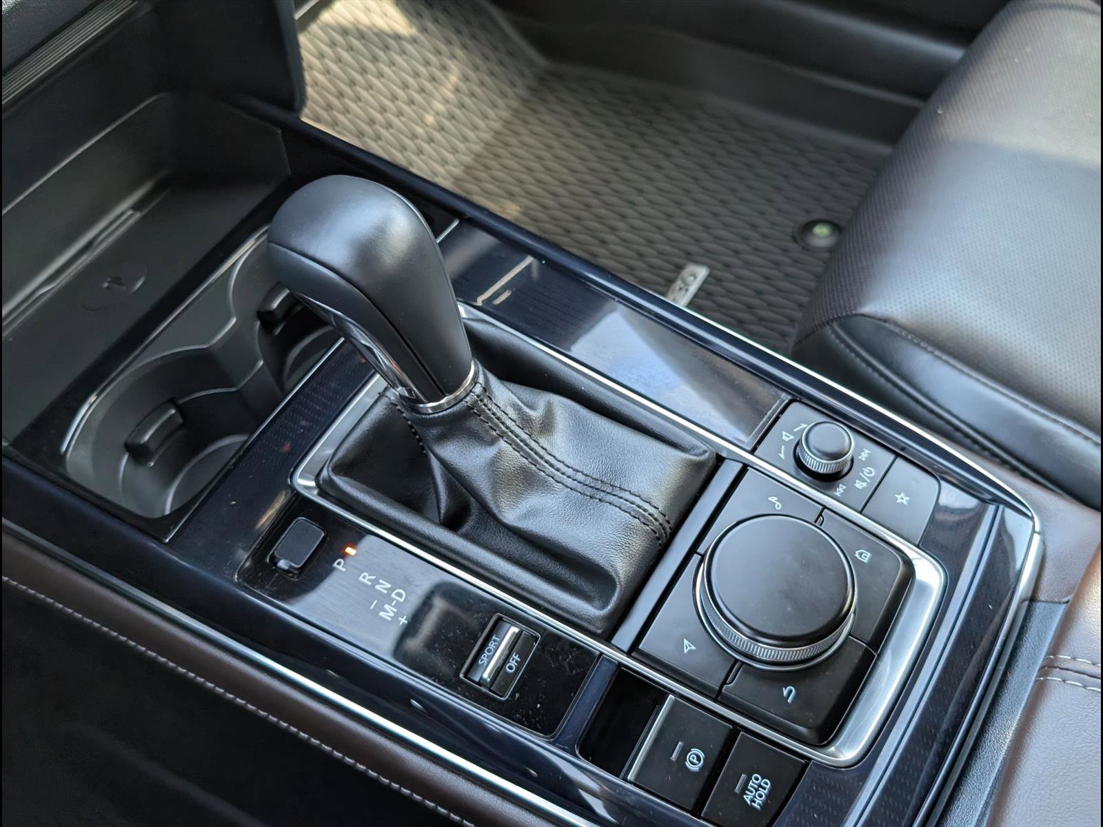 Used 2025 MAZDA CX-30 2.5 Turbo w/ Premium Package image 16