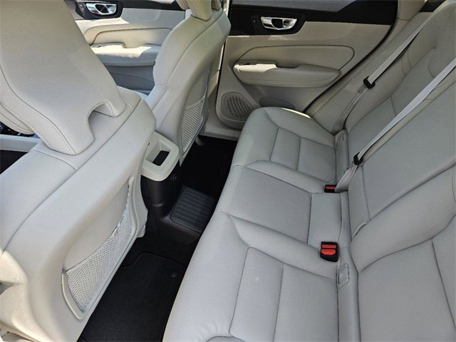 Certified 2025 Volvo XC60 T8 Plus w/ Protection Package Premier image 34