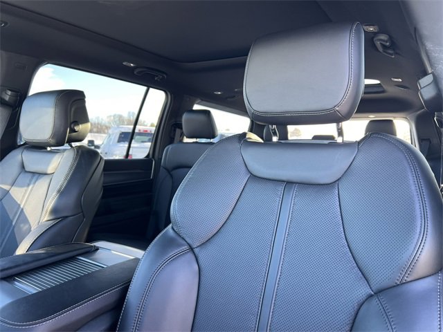 New 2026 Jeep Grand Wagoneer Limited w/ Premium Group II image 12