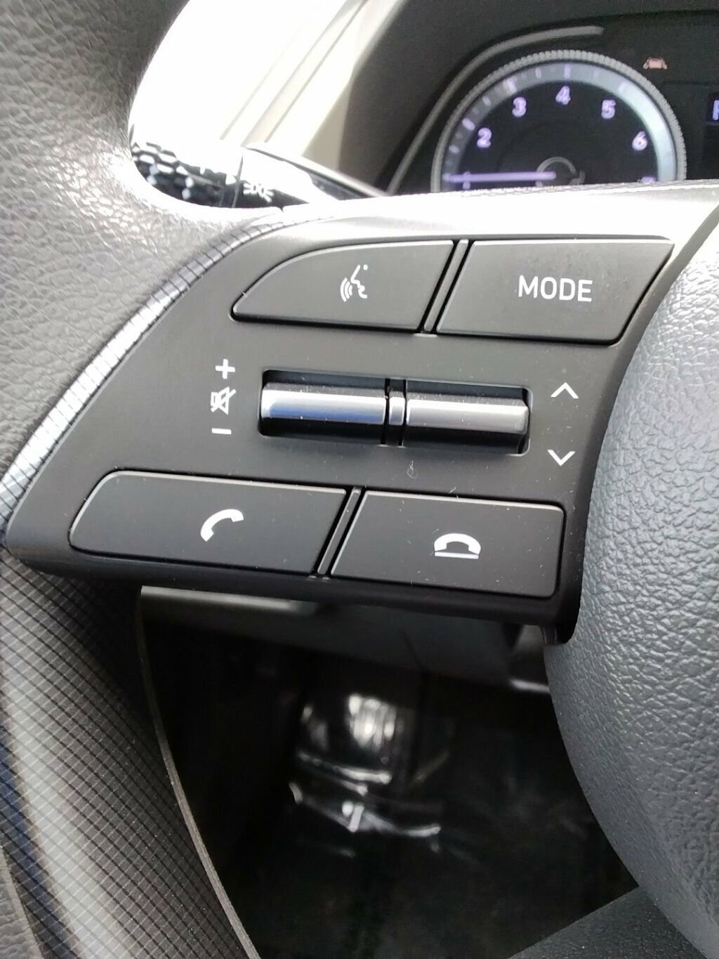 Used 2021 Hyundai Sonata SE w/ Preferred Accessory Package image 13