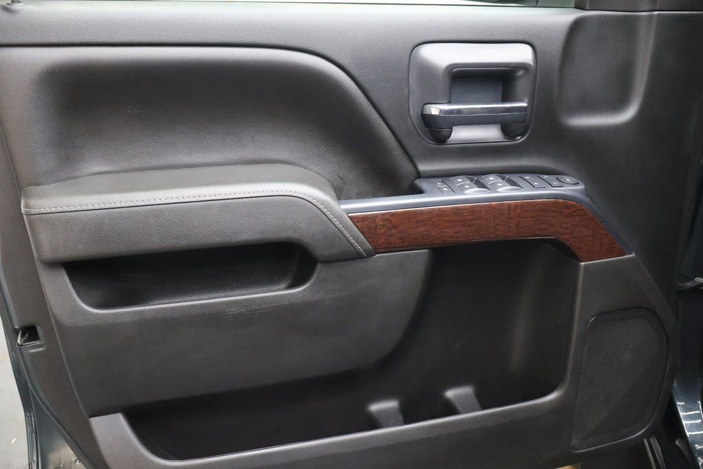 Used 2017 GMC Sierra 1500 SLE w/ SLE Value Package image 15