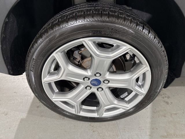 Used 2017 Ford Escape Titanium image 18