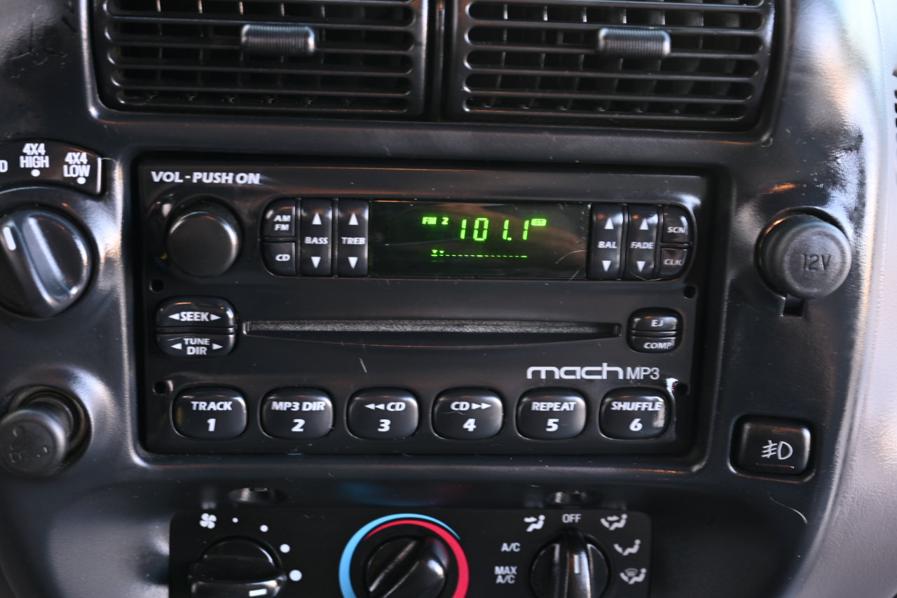 Used 2002 Ford Ranger 4x4 SuperCab image 33