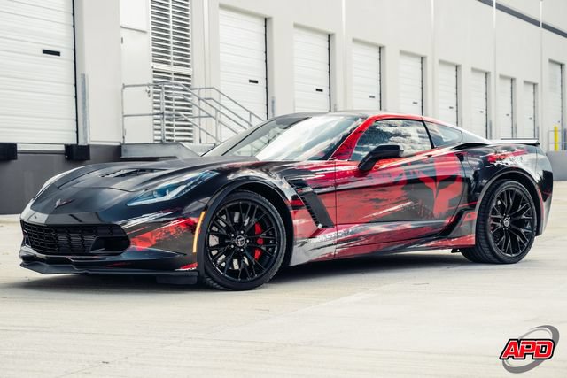 Used 2015 Chevrolet Corvette Z06 w/ 3LZ Preferred Equipment Group RWD image 12