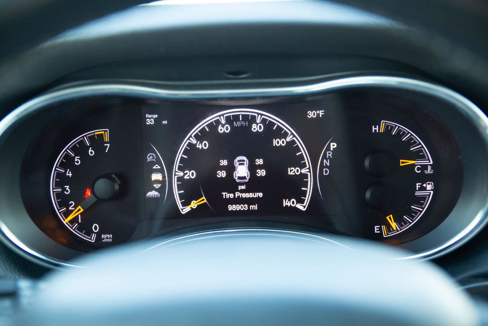 Used 2018 Jeep Grand Cherokee Limited image 12