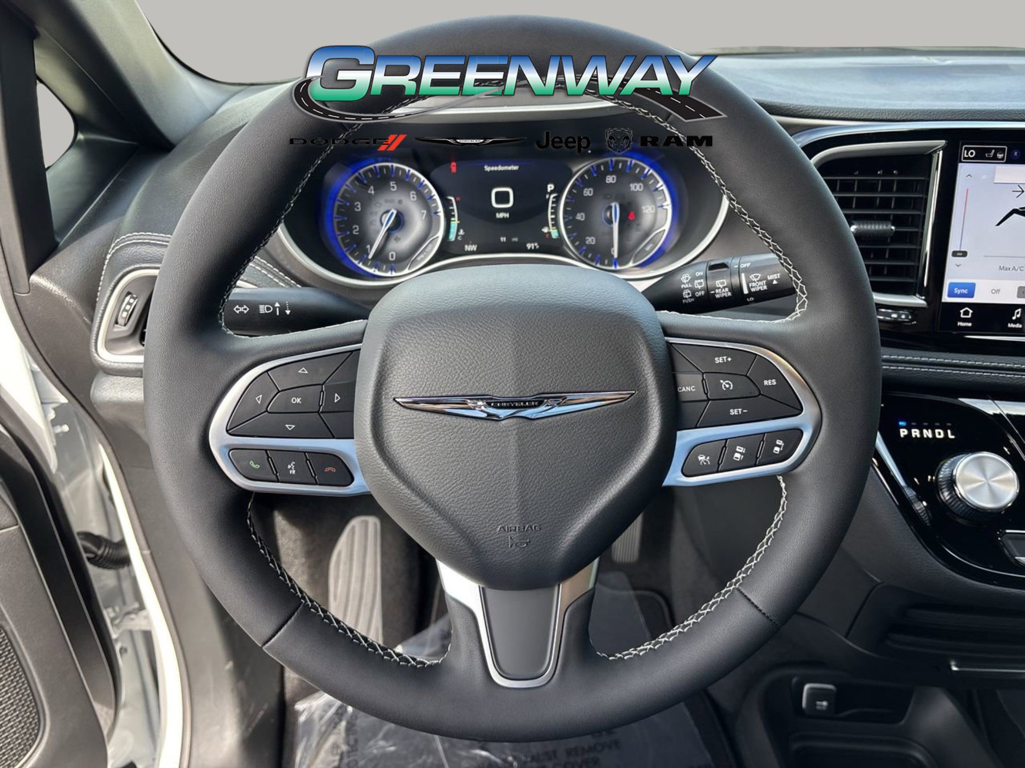 New 2026 Chrysler Pacifica Select image 28