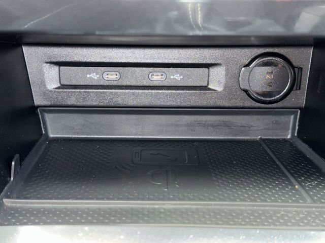 Certified 2023 Volkswagen Tiguan SE R-Line AWD/4WD image 35