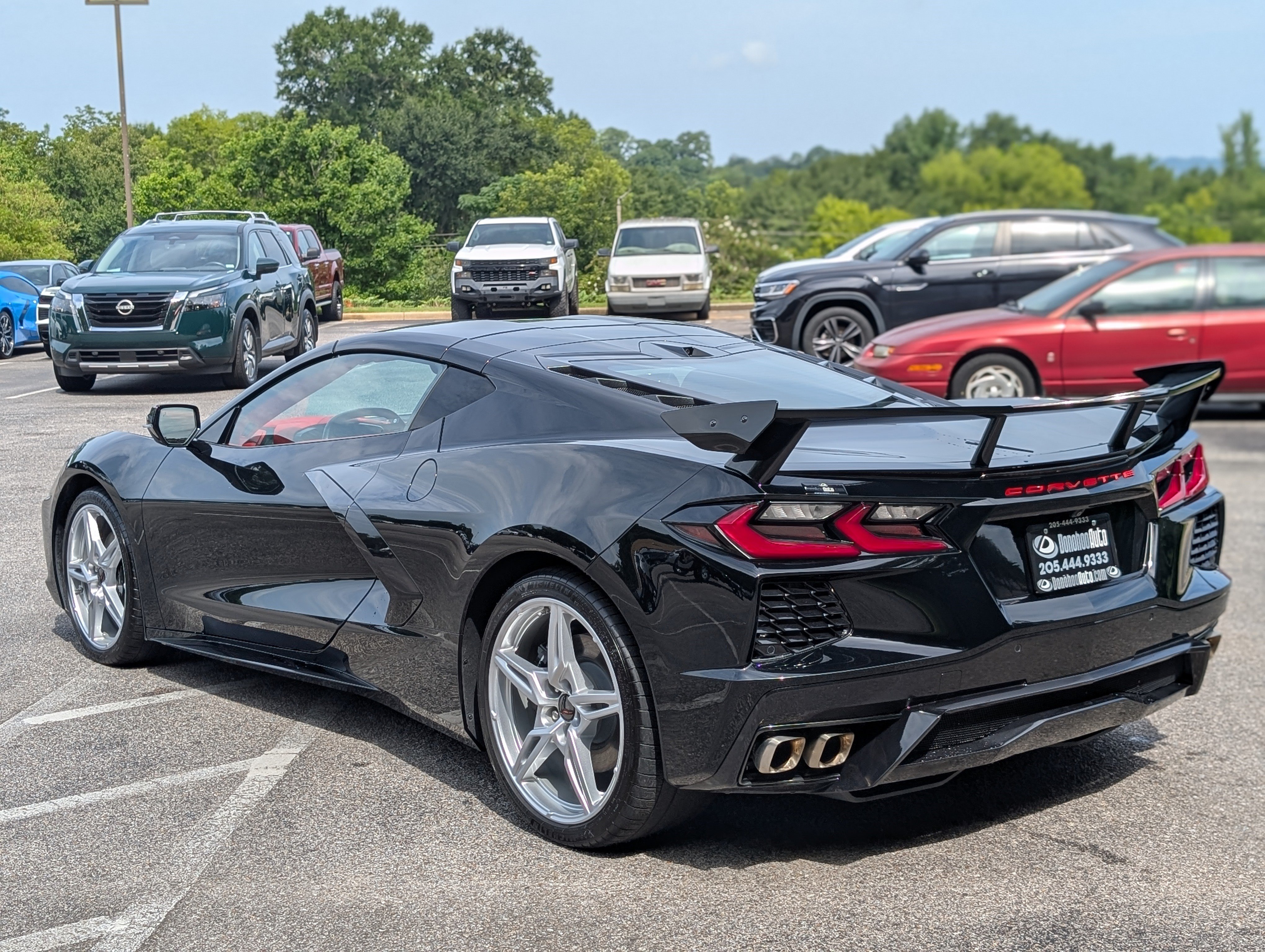 Used 2024 Chevrolet Corvette Stingray Premium Cpe w/ 3LT RWD image 7