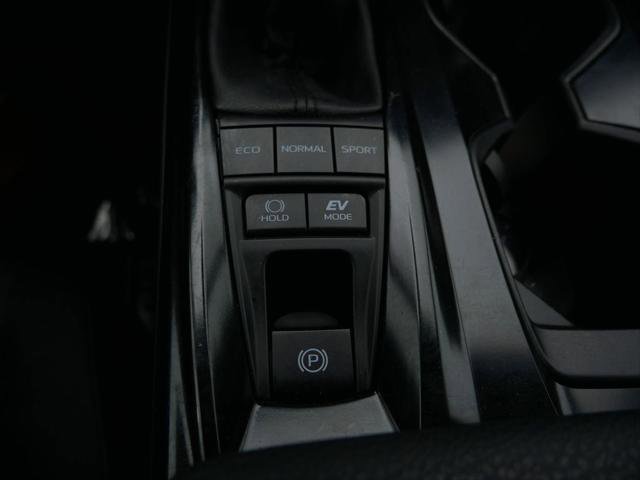 Certified 2025 Toyota Camry LE FWD image 24