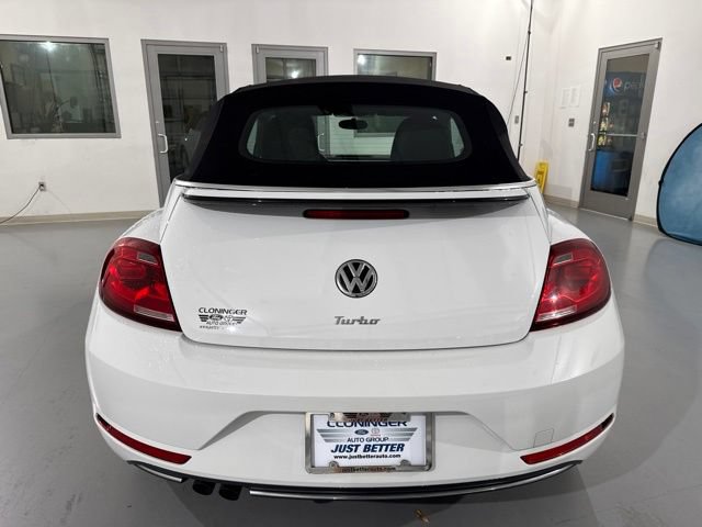 Used 2019 Volkswagen Beetle 2.0T S FWD image 8