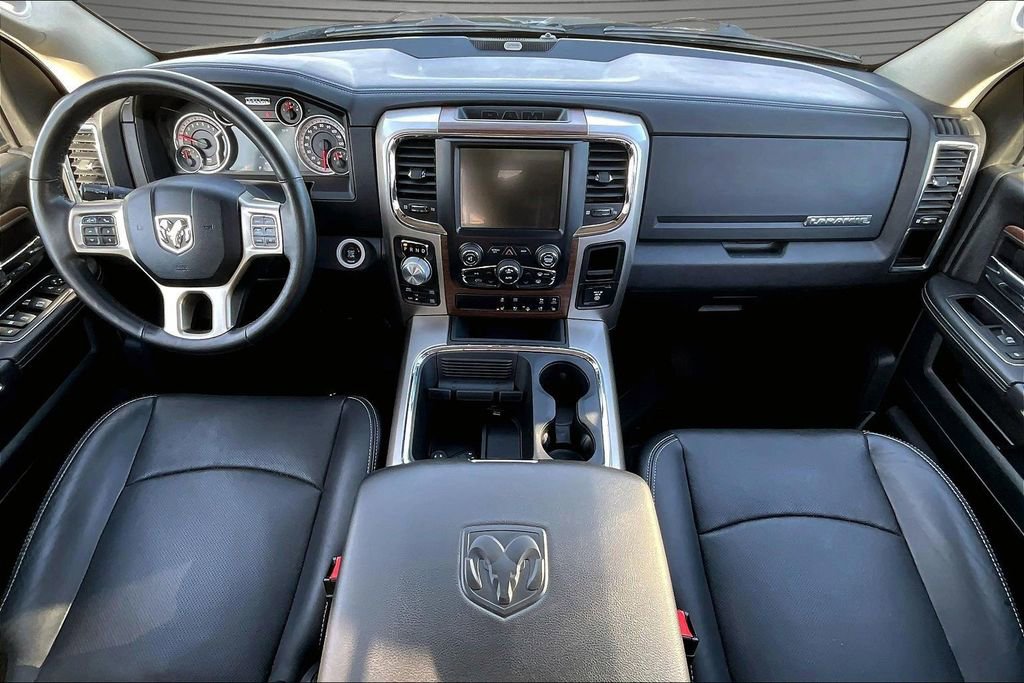 Used 2016 RAM 1500 Laramie w/ Convenience Group AWD/4WD image 8