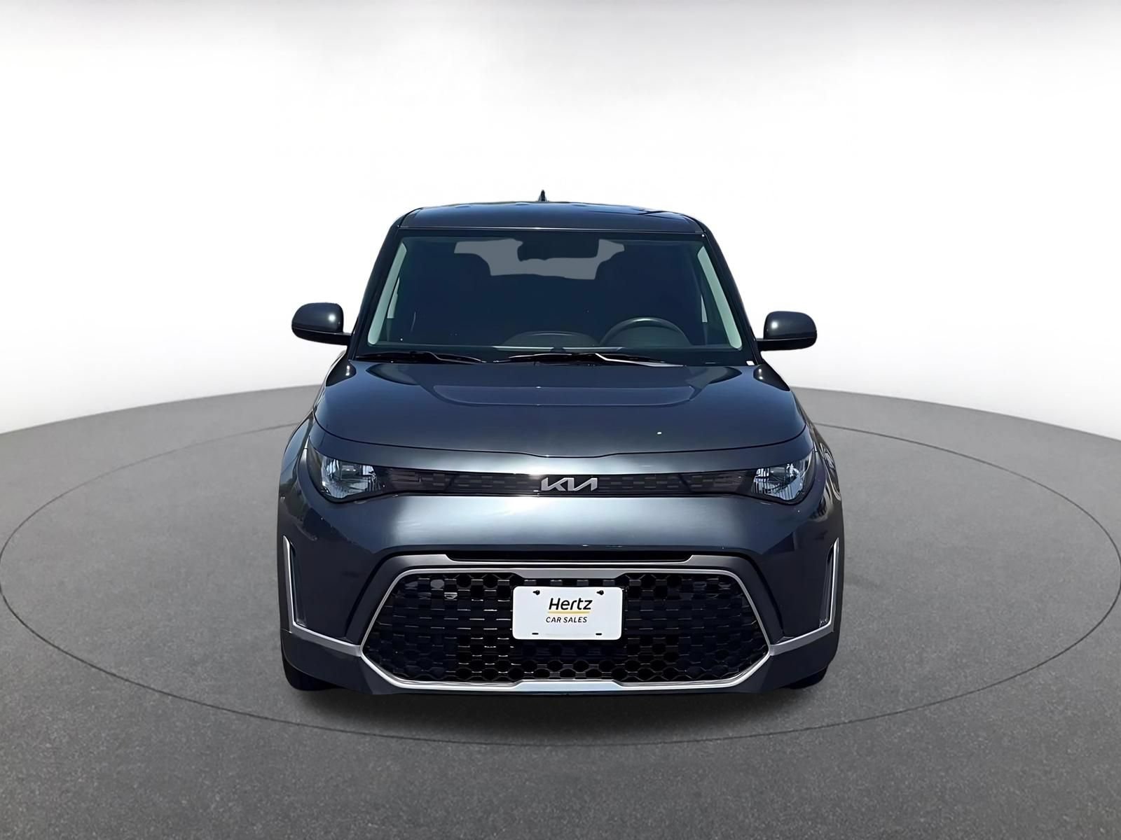 Used 2025 Kia Soul LX w/ LX Technology Package FWD image 4