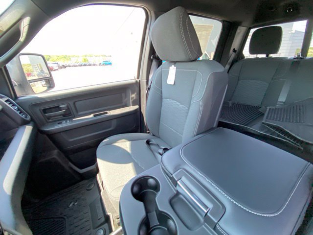 New 2026 RAM 2500 Tradesman AWD/4WD image 11