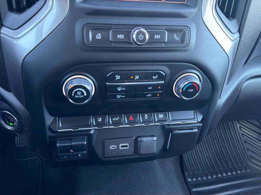 Used 2024 Chevrolet Silverado 2500 Custom w/ Custom Convenience Package image 25