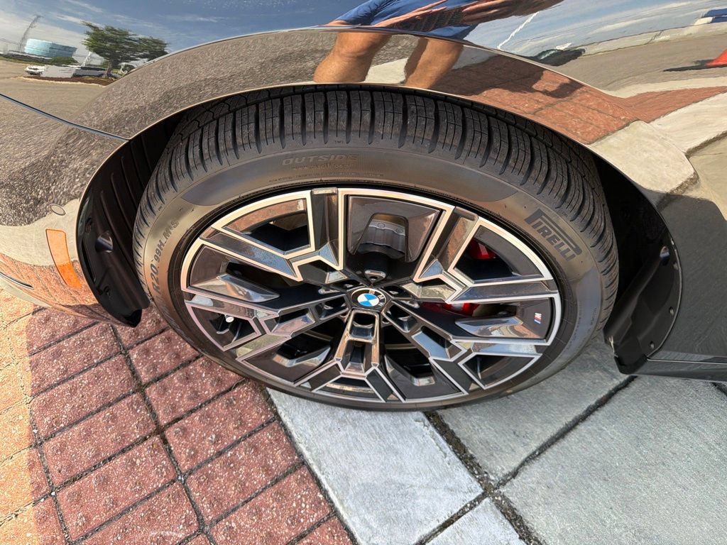 New 2027 BMW 530i w/ M Sport Package RWD image 9