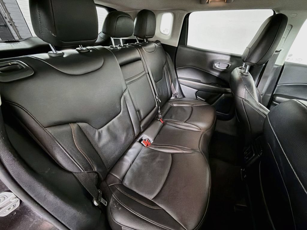 Used 2019 Jeep Compass Limited AWD/4WD image 22