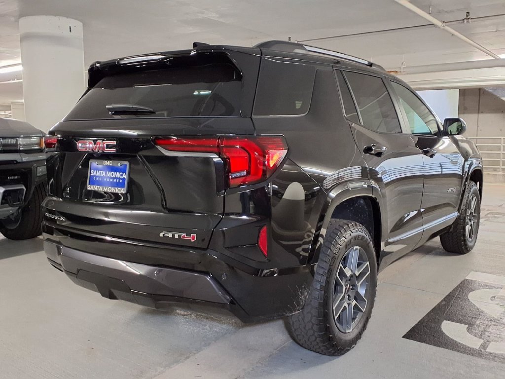New 2026 GMC Terrain AT4 AWD/4WD image 8