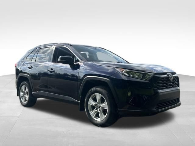 Used 2020 Toyota RAV4 XLE w/ All Weather Liner Package AWD/4WD image 11