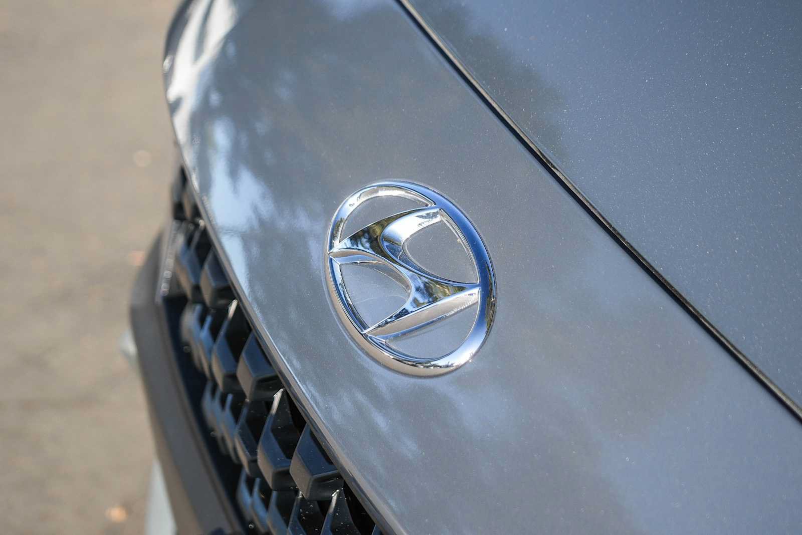 Certified 2023 Hyundai Kona SEL FWD image 3