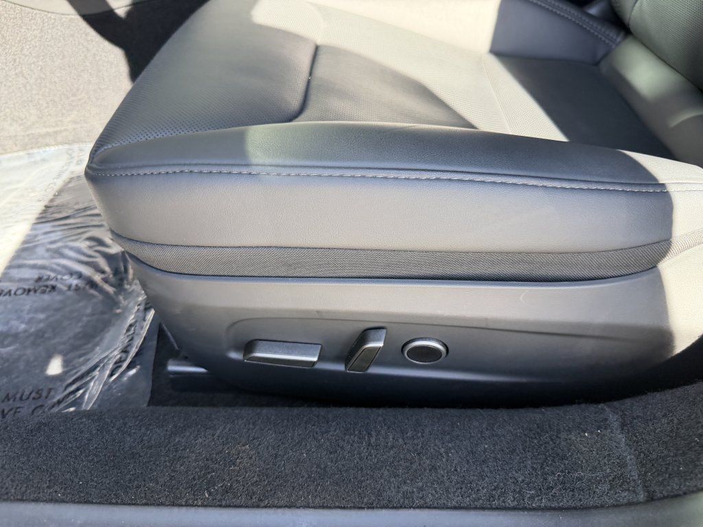 Used 2024 Tesla Model 3 Long Range AWD/4WD image 35