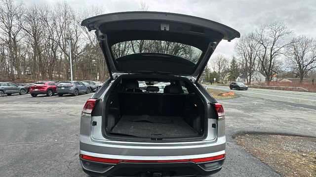 Used 2023 Volkswagen Atlas Cross Sport SE image 40