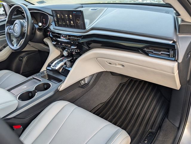 Certified 2025 Acura MDX w/ Technology Package image 17