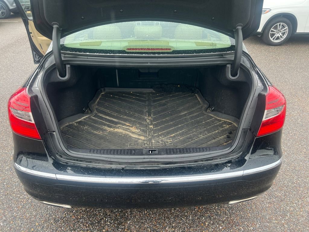 Used 2014 Hyundai Genesis 3.8 w/ Premium Package 02 image 25