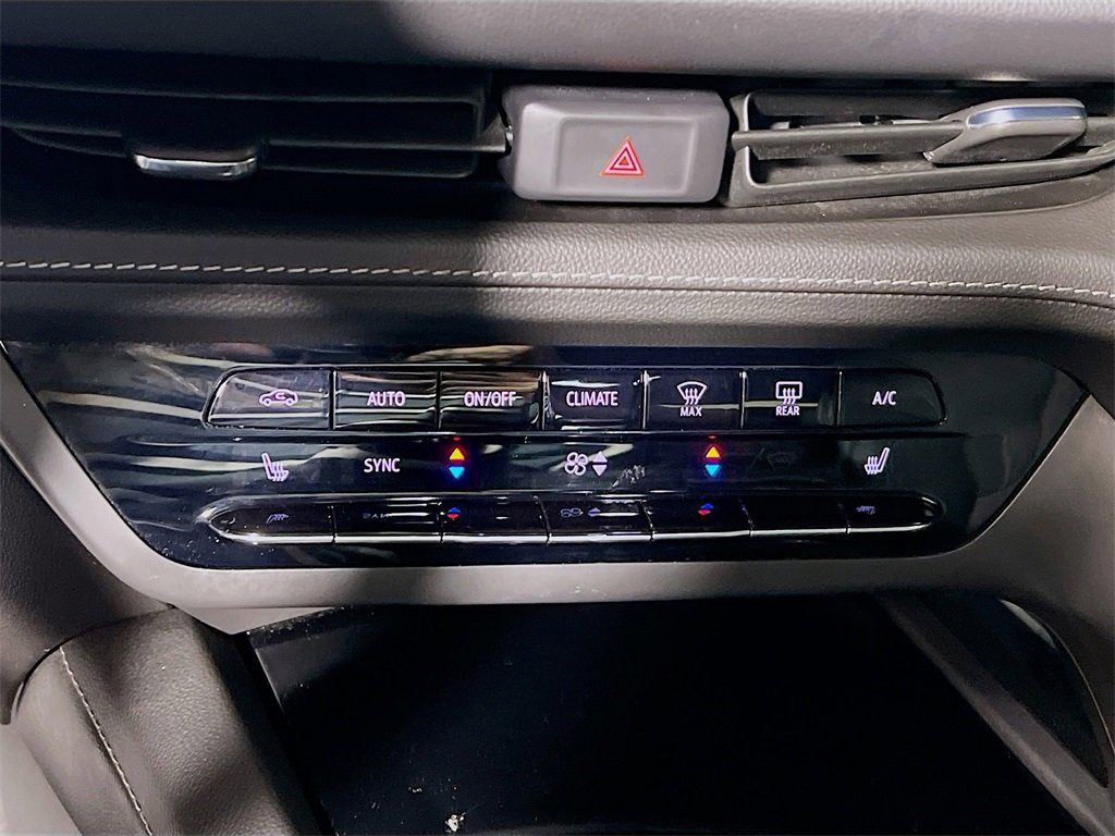 Used 2023 Buick Envision Preferred image 15