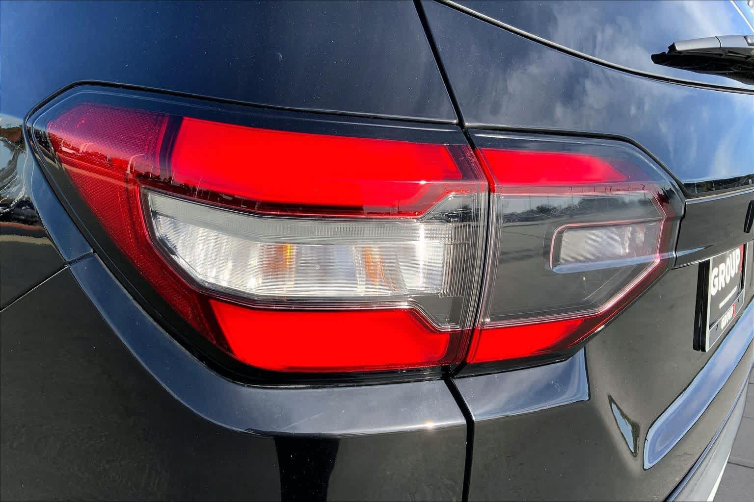 Used 2025 Honda Pilot EX-L image 27