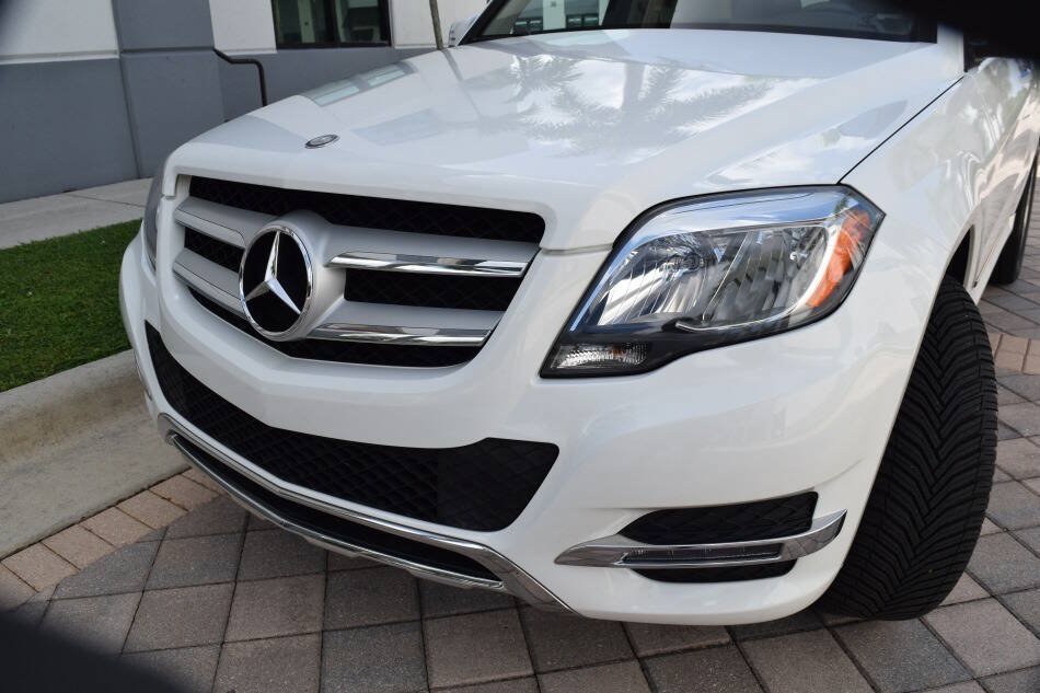 Used 2014 Mercedes-Benz GLK 250 BlueTEC 4MATIC image 9