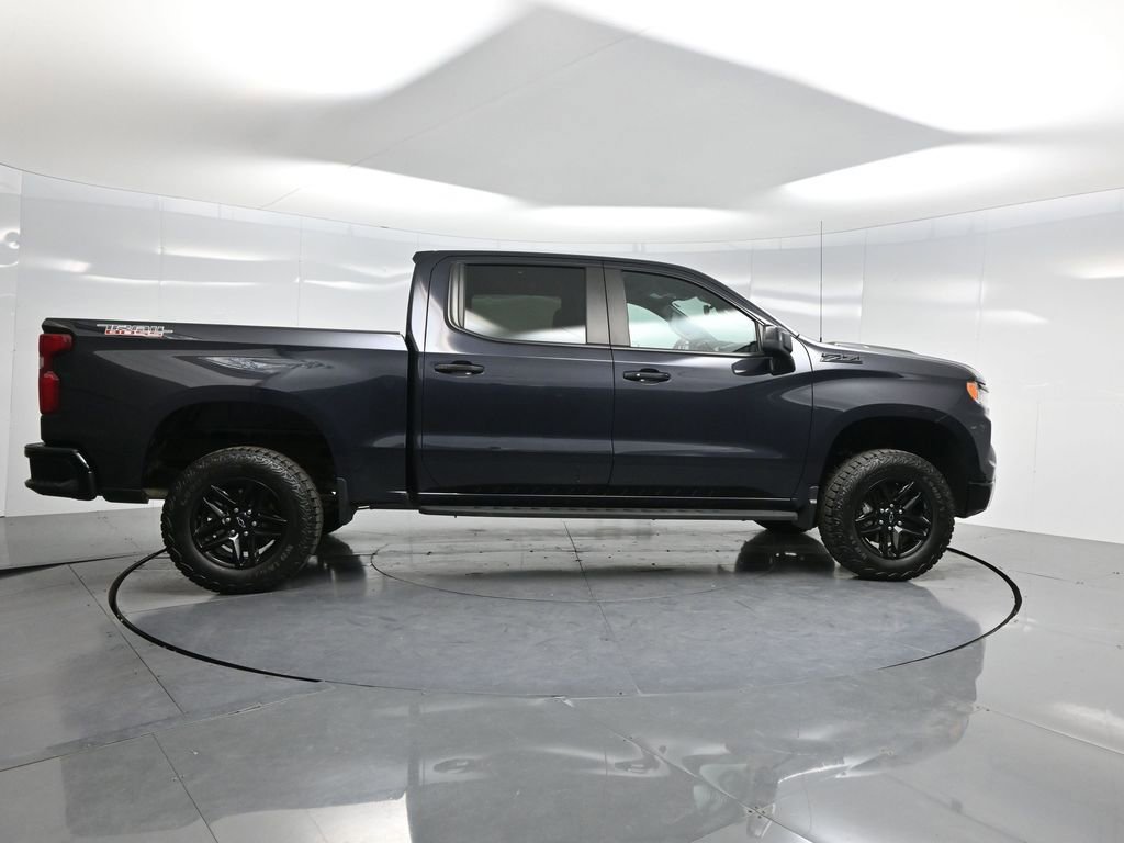 Used 2024 Chevrolet Silverado 1500 LT Trail Boss w/ LPO, Dark Essentials Package image 48