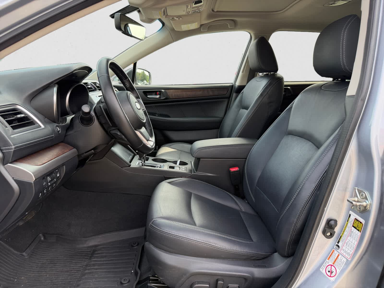 Used 2019 Subaru Outback 2.5i Limited AWD/4WD image 15