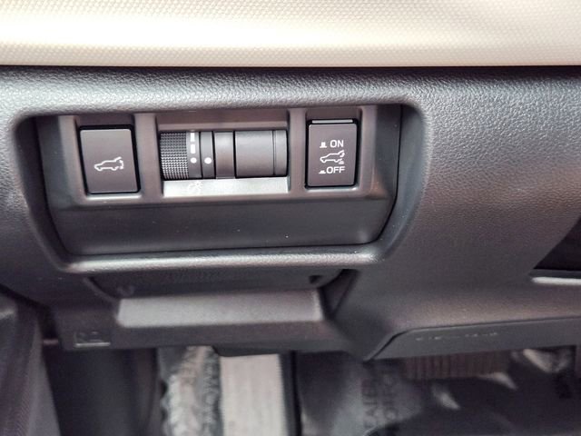 Used 2025 Subaru Forester Limited image 23