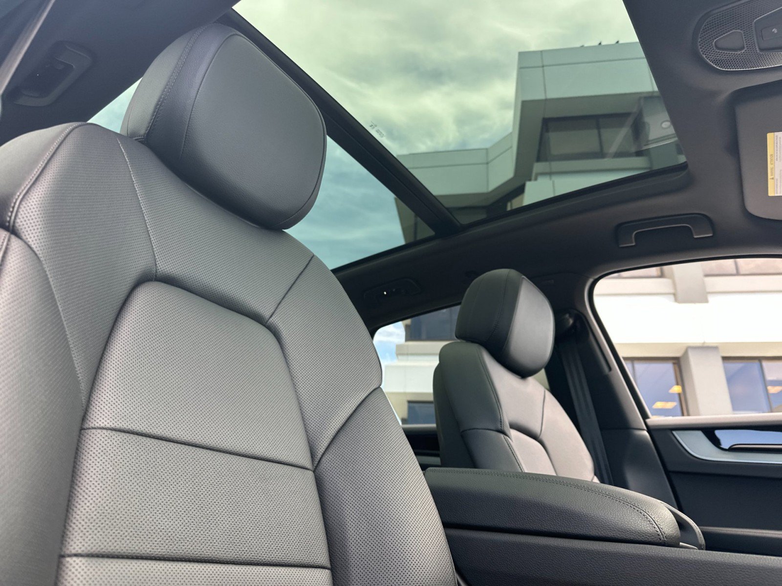 New 2026 Porsche Cayenne AWD/4WD image 17