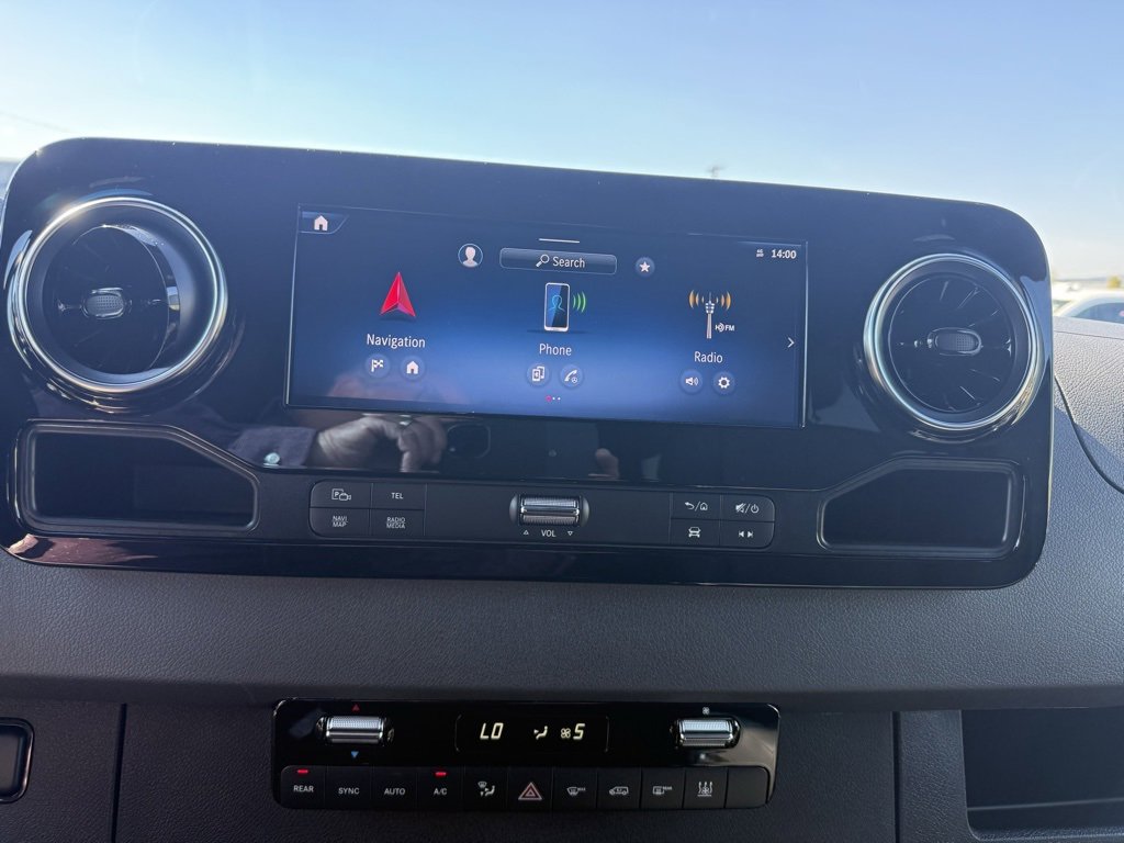 New 2025 Mercedes-Benz Sprinter 2500 image 28