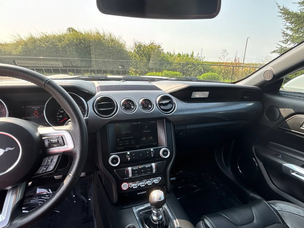 Used 2015 Ford Mustang GT Premium w/ GT Performance Package RWD image 27