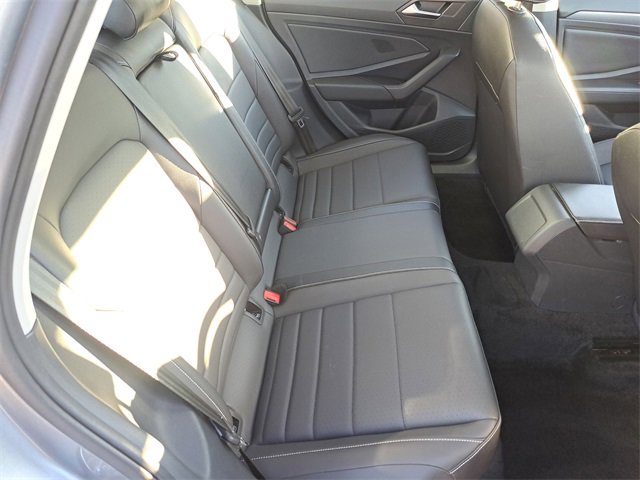 Used 2024 Volkswagen Jetta SE image 26