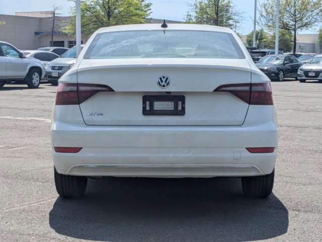 Used 2020 Volkswagen Jetta SE w/ SE Cold Weather Package image 6