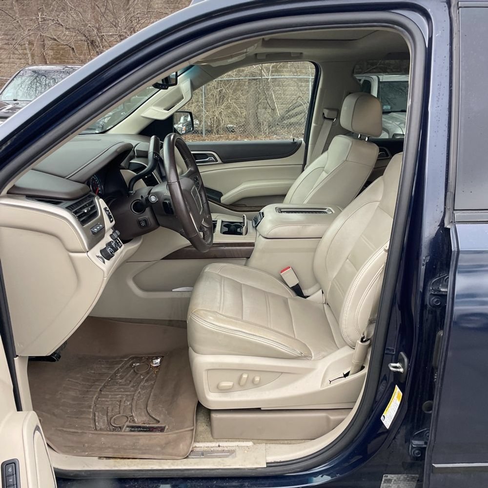 Used 2018 GMC Yukon Denali AWD/4WD image 5