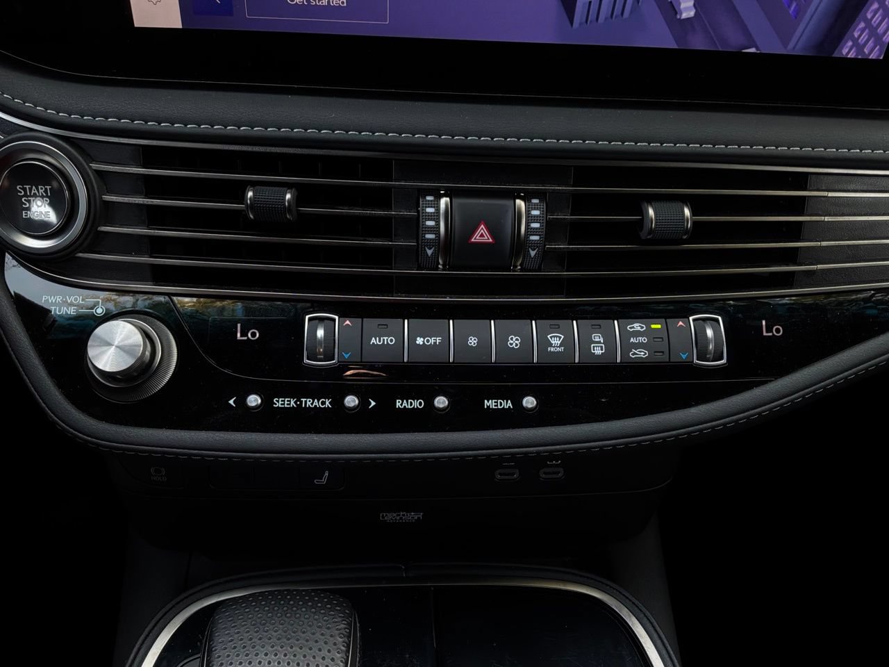 Used 2023 Lexus LS 500 F Sport w/ Cold Weather Package (CK) RWD image 35