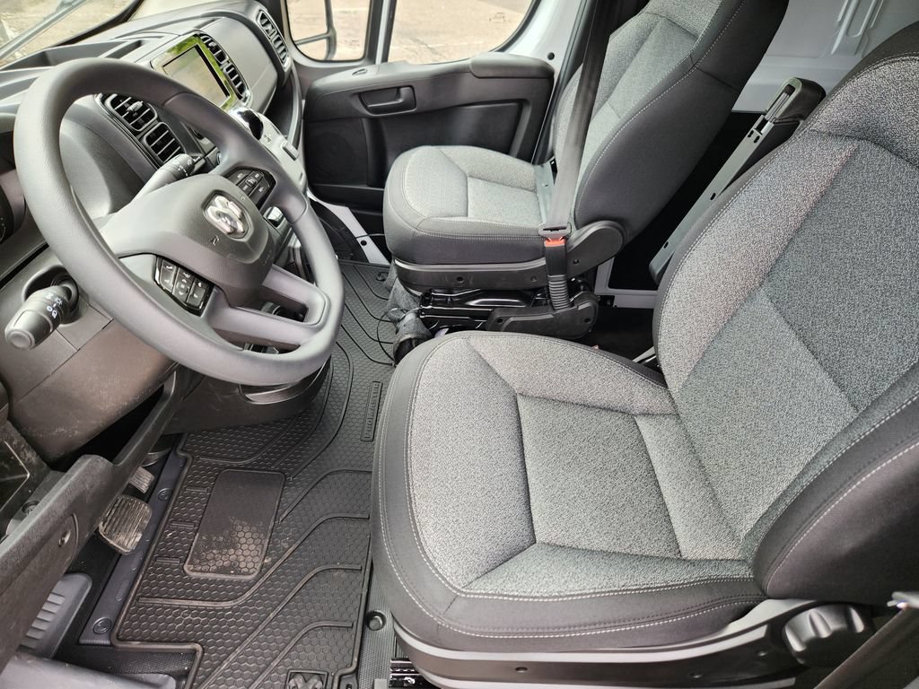 New 2026 RAM ProMaster 3500 w/ Convenience Group FWD image 12